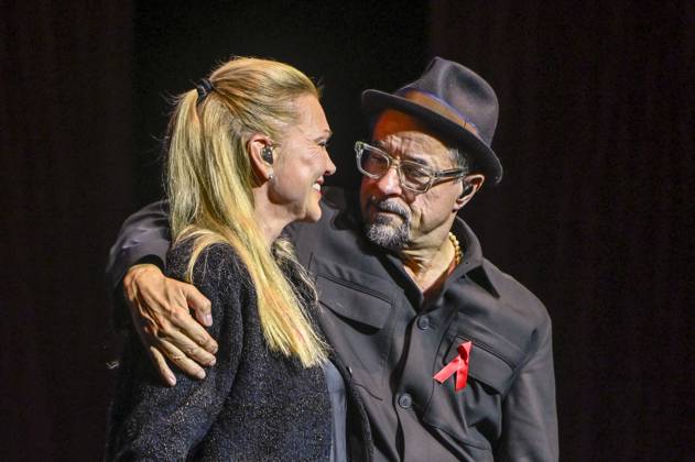 ABB HOPE GALA: Anna Loos and Jan Josef Liefers Perform a Duet on Stage at the Hope Gala 2026 at the Schauspielhaus Dresden on October 10, 2026, in Dresden, Saxony, Germany