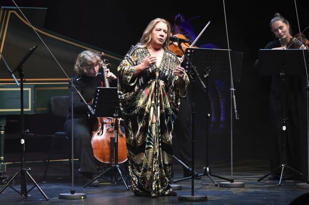 Kathy Kelly at the 18 Hope Gala 2026 at the Schauspielhaus Dresden, October 10, 2026 Foto:xM.xFischerx xFuturexImagex hope_6099