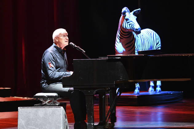 Dirk Michaelis at the 18th Hope Gala 2026 at the Schauspielhaus Dresden, October 10, 2026 Foto:xM.xFischerx xFuturexImagex hope_6106