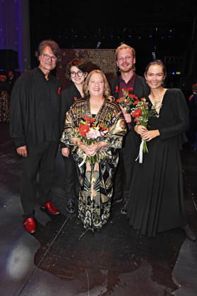 Kathy Kelly and Camerata Musikuss at the 18th Hope Gala 2026 at the Schauspielhaus Dresden, October 10, 2026 Foto:xM.xFischerx xFuturexImagex hope_6120