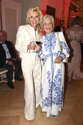 Victoria Herrmann and Dorit Gäbler at the 18 Hope Gala 2026 at the Schauspielhaus Dresden, October 10, 2026 Foto:xM.xFischerx xFuturexImagex hope_6124