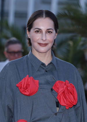 Amira Casar on the red carpet at the closing ceremony of the 37th Dinard British and Irish Film Festival on October 10, 2026, in Dinard. Denis Guignebourg, Bestimage. Red carpet and closing ceremony of the 37th Dinard British and Irish Film Festival, October 10, 2026, Dinard, France  Copyright: xDenisxGuignebourgx xBestimagexDenisxGuignebourgx xBestimagex