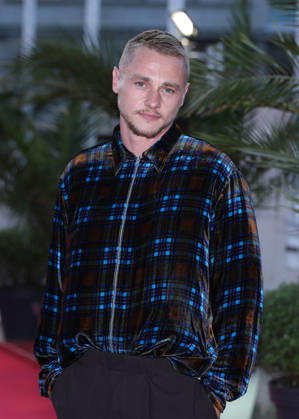 Ben Hardy on the red carpet at the closing ceremony of the 37th Dinard British and Irish Film Festival on October 10, 2026, in Dinard. Denis Guignebourg, Bestimage. Red carpet and closing ceremony of the 37th Dinard British and Irish Film Festival, October 10, 2026, Dinard, France  Copyright: xDenisxGuignebourgx xBestimagexDenisxGuignebourgx xBestimagex