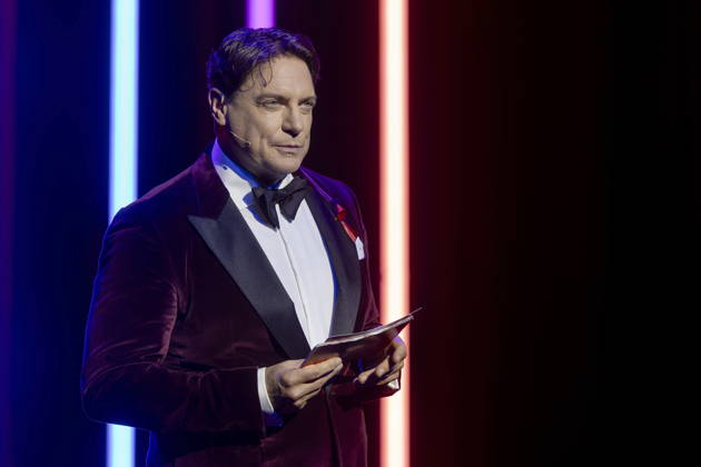 Benjamin Bieneck will co-host the 18th HOPE Gala at the Schauspielhaus Dresden with Ruth Moschner. The HOPE Gala Dresden is a benefit event that supports the HOPE Cape Town children’s project in South Africa in its efforts to promote the health, development, and education of children and young adults in the townships around Cape Town.