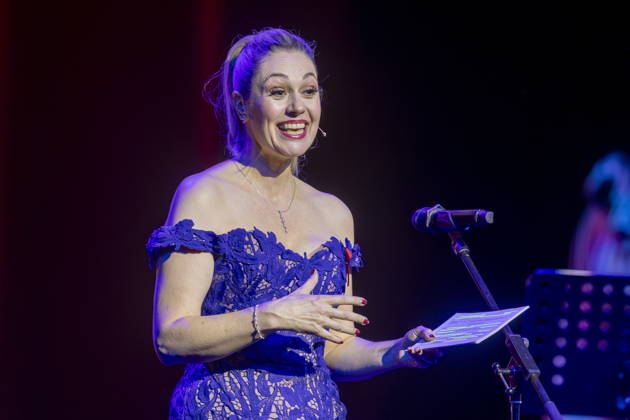 Ruth Moschner will co-host the 18th HOPE Gala with Benjamin Bieneck at the Schauspielhaus Dresden. The HOPE Gala Dresden is a charity event that supports the HOPE Cape Town children’s project in South Africa in its efforts to promote the health, development, and education of children and young adults in the townships around Cape Town.