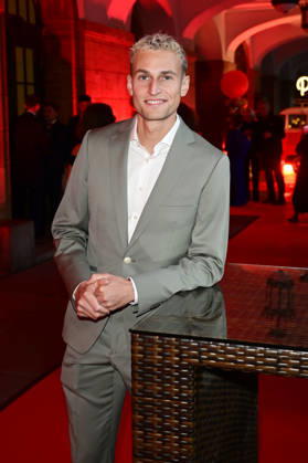 Karl Bebendorf at the 18th Hope Gala 2026 at the Schauspielhaus Dresden, October 10, 2026 Foto:xM.xWehnertx xFuturexImagex hope_6195