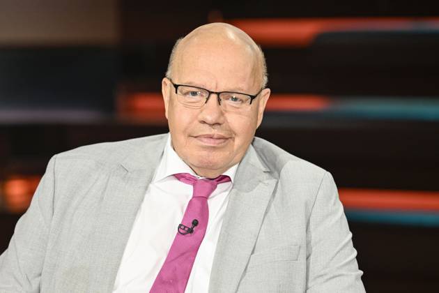 Peter Altmaier, politician, 10 26, Peter Altmaier on October 8, 2026, on *Markus Lanz*, ZDF TV, talk show, Germany, German, German man, politics, CDU, German politician, profile, smiling