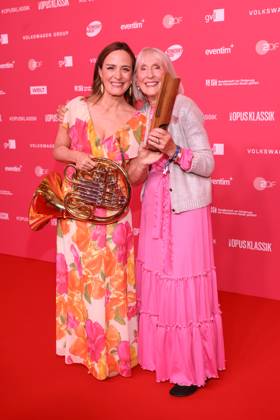 Opus Klassik 2026, Award Winner Sarah Willis and Her Mother Margaret, Winners of the Opus Klassik 2026 Award, Konzerthaus Berlin, Berlin, Date: October 11, 2026 Copyright: xEventpress Kratschx