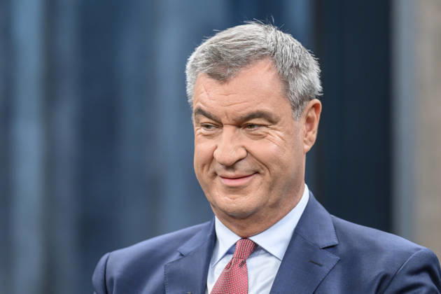 Pictured, from left: Markus Söder, Minister-President of Bavaria, CSU, GER; Berlin, studio; guest on Caren Miosga’s political talk show, TV program, Das Erste, from Studio 20 in Berlin-Adlershof, Topic: How will the government get out of the crisis, Mr. Söder, October 11, 2026, Copyright: HMBxMedia UwexKoch