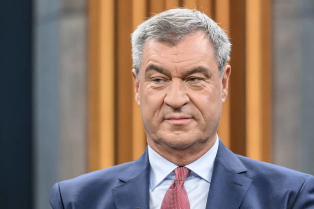Pictured, from left: Markus Söder, Minister-President of Bavaria, CSU, GER; Berlin, studio; guest on Caren Miosga’s political talk show, TV program, Das Erste, from Studio 20 in Berlin-Adlershof, Topic: How will the government get out of the crisis, Mr. Söder, October 11, 2026, Copyright: HMBxMedia UwexKoch