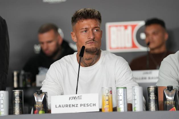 Fame Fighting 2026 Press Conference: Laurenz Pesch at the press conference for the fourth edition of Fame Fighting Celebrity Boxing on October 11, 2026, at the Atlantic Hotel in Essen, North Rhine-Westphalia