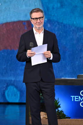 IPA89573716 - Milan, TV Show Che Tempo Che Fa - Nove. Pictured: Fabio Fazio Copyright: xTe-Cox xComi Terenghix IPA89573716