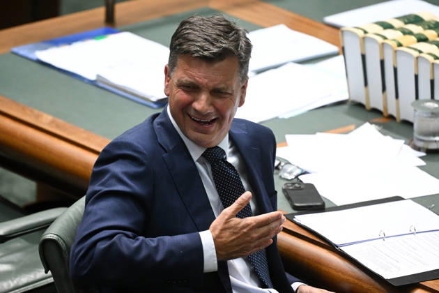 QUESTION TIME, Australian Opposition Leader Angus Taylor reacts during Question Time in the House of Representatives at Parliament House in Canberra, Monday, October 12, 2026. ( NO ARCHIVING CANBERRA AUSTRALIAN CAPITAL TERRITORY Australia  Copyright: xLUKASxCOCHx 20261012120016681010