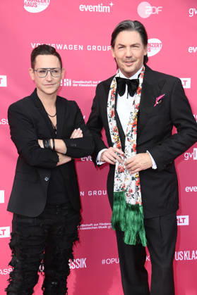 Alexander Kilian and Jan Pascal of Café del Mundo at the 2026 Opus Klassik Awards ceremony at the Konzerthaus am Gendarmenmarkt in Berlin, October 11, 2026 Foto:xN.xKubelkax xFuturexImagex opus_6036