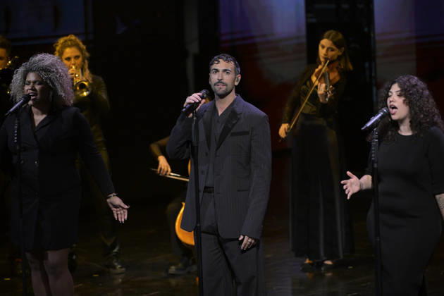 Photo by Mario Romano, IPP Milan, October 11, 2026. TV show *Che Tempo Che Fa*. Pictured: singer Marco Mengoni. Italy Photo Press World. Copyright *Che Tempo Che Fa*
