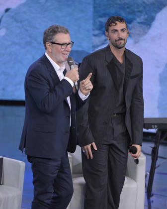 Photo by Mario Romano, IPP Milan, October 11, 2026. TV show *Che Tempo Che Fa*; pictured: Fabio Fazio and Marco Mengoni. Italy Photo Press World. Copyright *Che Tempo Che Fa*