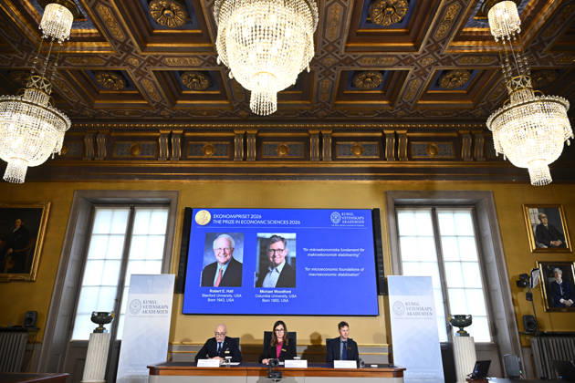 Robert E. Hall and Michael Woodford are announced as the laureates of the Sveriges Riksbank Prize in Economic Sciences in Memory of Alfred Nobel at the Royal Swedish Academy of Sciences in Stockholm, Sweden, on October 12, 2026 STOCKHOLM SWEDEN x10040x  Copyright: xAndersxWiklund TTx NOBEL PRIZE IN ECONOMICS 2026 qjsJoKJCBqc
