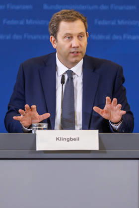 Lars Klingbeil (SPD), Federal Minister of Finance, at a press conference Lars Klingbeil (SPD), Federal Minister of Finance, at a press conference at the Ministry of Finance on October 12, 2026, in Berlin, Berlin, Berlin, Germany, Ministry of Finance