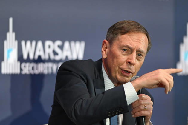 Warsaw Security Forum 2026 - Day 1 WARSAW, POLAND - OCTOBER 12: Retired United States Army General and former Director of the Central Intelligence Agency David H. Petraeus speaks during a session on Day 1 of the Warsaw Security Forum 2026 (WSF2026) in Warsaw, Poland, on October 12, 2026. As a member of the WSF International Advisory Council, his address evaluated modern military strategy, global intelligence frameworks, and evolving transatlantic security threats. Artur Widak Anadolu Warsaw Poland. Editorial use only. Please get in touch for any other usage.  Copyright: x2026xAnadoluxArturxWidakx