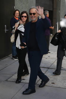 October 12, 2026, New York, New York, USA: BILLY CRYSTAL at ABC Studios in New York City for Ã¢â‚¬ËœGood Morning America. New York USA  - ZUMAh16_ 20261012_zaf_h16_057 Copyright: xDanxHerrickx