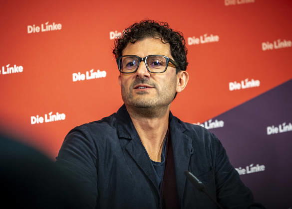 Luigi Pantisano, Chair of Die Linke, photographed at a press conference at the Karl Liebknecht House in Berlin, Germany Copyright: xThomasxKoehlerx