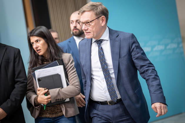 Foreign Minister Johann Wadephul at the Konrad Adenauer House, with Serap Güler, Minister of State at the Federal Ministry of Foreign Affairs, during the CDU Germany Executive Committee Retreat in Berlin, October 2026, Berlin, Berlin, Germany, Konrad Adenauer House