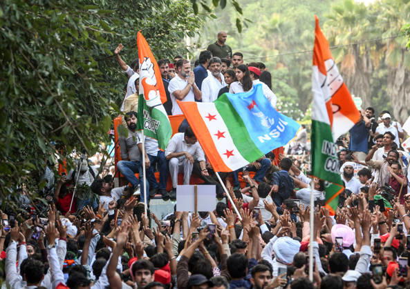 INDIA bloc leaders call for a march towards the Supreme Court New Delhi, Oct 12 (ANI): Lok Sabha LoP Rahul Gandhi with Karnataka Chief Minister DK Shivakumar and others during the INDIA bloc s protest march towards the Supreme Court against Chief Election Commissioner Gyanesh Kumar, in New Delhi on Monday. Congress MP Deepender Singh Hooda also present. New Delhi Delhi India Copyright: xANIx ANI_20261012403