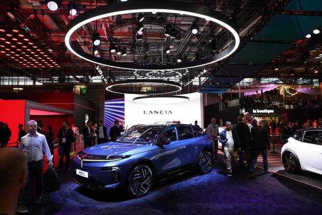 PARIS AUTO SHOW PHOTO PQR LE PARISIEN Le Parisien Arnaud Journois PARIS 10 12 2026 Paris, October 12, 2026 Mondial de l2026, Lancia booth. Photo by Le Parisien’s Arnaud Journois at the Mondial de l’Auto in Paris, France, on October 12, 2026. PARIS 75, France Copyright: xPHOTOPQR LExPARISIEN MAXPPPxLexParisienx xArnaudxJournoisx 20261012LPA1563 20261012LPA1563