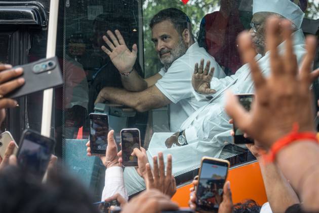 October 12, 2026, New Delhi, India: NEW DELHI, INDIA, OCTOBER 12, 2026: Congress leader Rahul Gandhi and INDIA bloc leaders march towards the Supreme Court in New Delhi, demanding the resignation of Chief Election Commissioner Gyanesh Kumar over alleged irregularities in the Special Intensive Revision (SIR) of electoral rolls. The march takes place amid heavy security deployment and barricades in central Delhi. The Election Commission denies wrongdoing. New Delhi India - ZUMAq101 20261012_zna_q101_107 Copyright: xYannixRawatx
