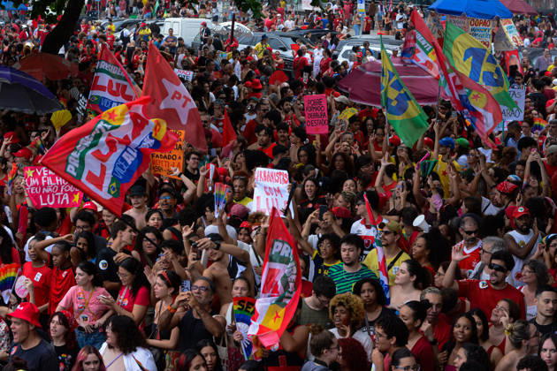 RIO DE JANEIRO, RJ - 12.10.2026: BRASIL PELA DEMOCRACIA RJ - Pro-Lula rally held this afternoon (12) during Brazil for democracy RJ held in Copacabana in Rio de Janeiro, RJ. x3030217x  CarlosxSanttos