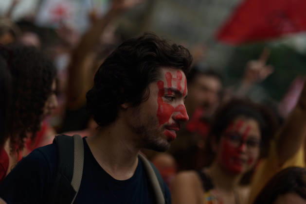 Supporters of Brazil s President Lula rally along Copacabana Beach RIO DE JANEIRO, BRAZIL - OCTOBER 12: Supporters of Brazilian President Luiz Inacio Lula da Silva gather along Avenida Atlantica at Copacabana Beach in Rio de Janeiro, Brazil, on October 12, 2026. The mass rally formed part of the Workers Party (PT) mobilization ahead of the high-stakes presidential runoff against Liberal Party (PL) candidate Senator Flavio Bolsonaro. Fabio Teixeira Anadolu Rio de Janeiro Brazil. Editorial use only. Please get in touch for any other usage.  Copyright: x2026xAnadoluxFabioxTeixeirax