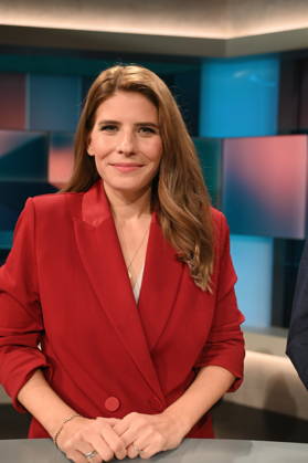 Entrepreneur Sarna Röser of Zementrohr und Betonwerke Karl Röser Sohn GmbH in Mundelsheim appeared as a guest on the ARD talk show *Hart aber Fair* to discuss the topic Strong Peripheries, Weak Center: Will It Stay This Way?