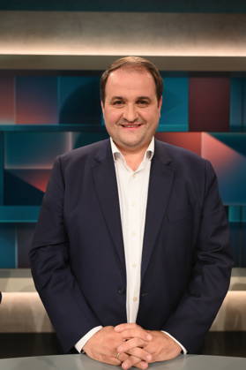 Politician Nathanael Liminski, CDU, Minister for Federal and European Affairs, International Affairs, and Media for the State of North Rhine-Westphalia, appeared as a guest on the ARD talk show *Hart aber Fair* to discuss the topic Strong Peripheries, Weak Center: Will It Stay This Way?