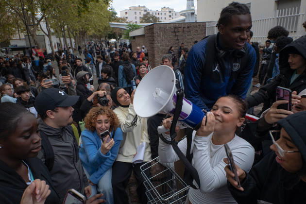 October 13, 2026: Paul-o°luard High School in Saint-Denis is at the center of the news as part of the fifth round of national student protests...The renowned Swedish environmental activist Greta Thunberg visited Paul-o°luard High School in Saint-Denis this morning to offer her direct support to the protesting students. She denounced police violence against the young demonstrators. - ZUMAs287 20261013_zip_s287_016 Copyright: xSadakxSouicix