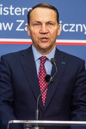 October 13, 2026, Warsaw, Mazovia, Poland: Poland s Minister of Foreign Affairs, Radoslaw Sikorski, speaks during the press conference..Foreign Secretary of the United Kingdom of Great Britain and Northern Ireland visits the Ministry of Foreign Affairs in Warsaw, Poland for a meeting with the Republic of Poland s Foreign Minister, Radoslaw Sikorski. During the subsequent press conference, the ministers discussed their countries ongoing cooperation in foreign policy issues, including supporting Ukraine in the war Russia is waging against it. Miliband also spoke of the ties his family has to Poland. Afterwards, the ministers travel to the second day of the Warsaw Security Forum. Warsaw Poland  - ZUMAs197 20261013_aaa_s197_013 Copyright: xNeilxMiltonx