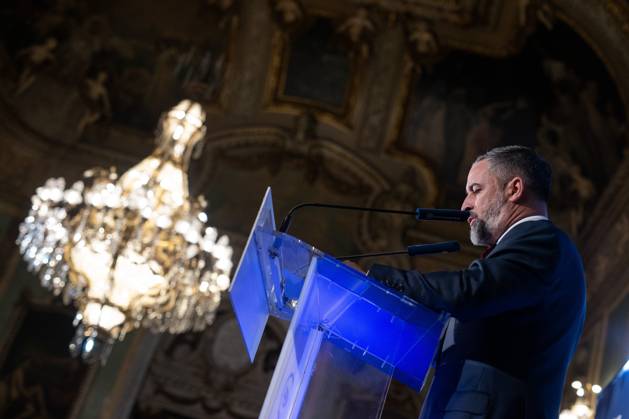 Informative breakfast: Jordan Bardella and Santiago Abascal in Madrid, Spain - 13 Oct 2026 Santiago Abascal, President of VOX and of the Patriots, attends an informative breakfast organized by Nueva Economía Fórum in Madrid. Madrid Spain Copyright: xDavidxCanalesx xSOPAxImagesx David-Canales-1458445