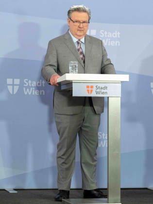 October 13, 2026: Press Conference by the Mayor of Vienna and Governor Michael Ludwig (SPÖ) on October 13, 2026, regarding ME CFS and post-acute infection syndromes—research and care—at City Hall in Vienna, Vienna, Austria
