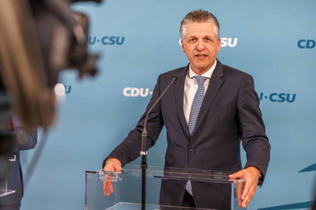 Statement before the CDU CSU parliamentary group meeting by Alexander Hoffmann, Deputy Chair of the CDU CSU parliamentary group in the Bundestag, and Thorsten Frei (CDU), Chair of the parliamentary group, speak during a statement before the parliamentary group meetings on October 13, 2026, in Berlin, Berlin, Berlin, Germany, Reichstag