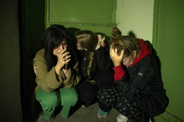 October 12, 2026, Kharkiv, Kharkiv Oblast, Ukraine: Residents take shelter following a Russian cruise missile strike on a residential area in Kharkiv, Ukraine, on October 13, 2026. The attack killed multiple people and injured several others as emergency services continued search and rescue operations at the scene. Kharkiv Ukraine - ZUMA¢â‚¬ 20261012_zip_m350_001 Copyright: xCameronxJones-Manleyx