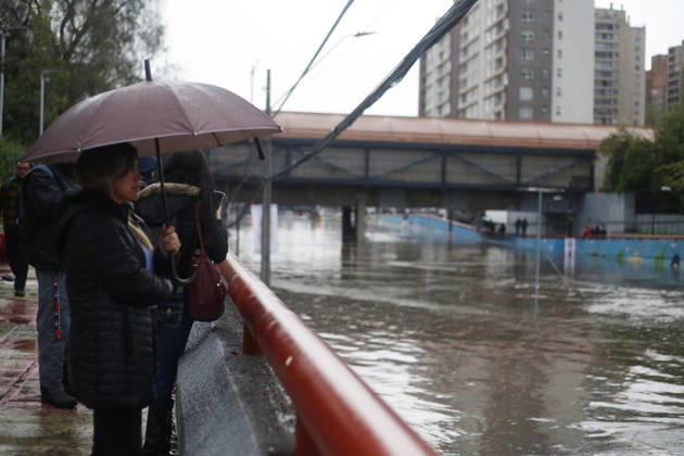 Santiago, October 13, 2026 Flooding in the Nuble subway underpass following this afternoon s thunderstorm in the Metropolitan Region Claudio Caceres Aton Chile, Santiago, Chile Aton 1199645  Copyright: CLAUDIOxCACERES ATONxCHILE
