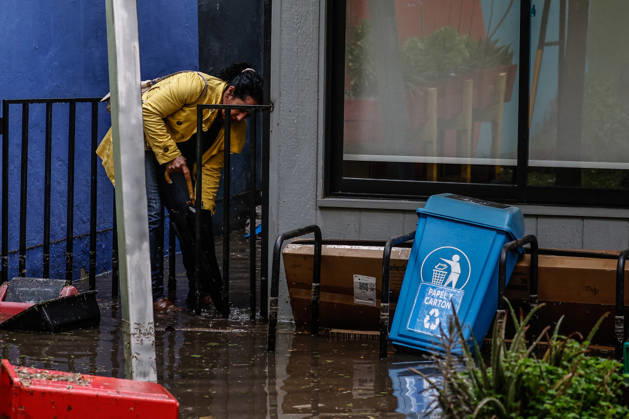 Santiago, October 13, 2026 Jan Van Dijk Special School Flooding at the intersection of Irarrazaval and Lo Encalada in the municipality of Nunoa due to heavy rains in the capital Diego Martin Aton Chile, Aton 1199649 jpeg  Copyright: DIEGOxMARTIN ATONxCHILE