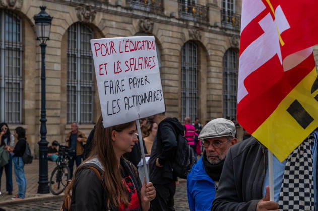 October 13, 2026, Bordeaux, Nouvelle-Aquitaine, France: High school students are protesting all over France, particularly here in Bordeaux. Their grievances are as follows: a shortage of staff, overcrowded class schedules, dilapidated infrastructure, a stressful college counseling process (career guidance), and deteriorating learning conditions. Bordeaux France - ZUMAh207 20261013_zip_h207_001 Copyright: xFabricexHebertx