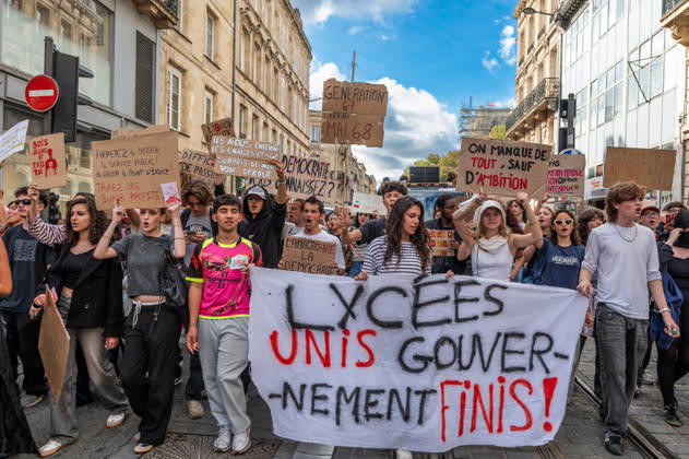 October 13, 2026, Bordeaux, Nouvelle-Aquitaine, France: High school students are protesting all over France, particularly here in Bordeaux. Their grievances are as follows: a shortage of staff, overcrowded class schedules, dilapidated infrastructure, a stressful college counseling process (career guidance), and deteriorating learning conditions. Bordeaux France - ZUMAh207 20261013_zip_h207_017 Copyright: xFabricexHebertx
