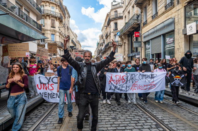 October 13, 2026, Bordeaux, Nouvelle-Aquitaine, France: High school students are protesting all over France, particularly here in Bordeaux. Their grievances are as follows: a shortage of staff, overcrowded class schedules, dilapidated infrastructure, a stressful college counseling process (career guidance), and deteriorating learning conditions. Bordeaux France - ZUMAh207 20261013_zip_h207_028 Copyright: xFabricexHebertx