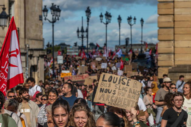 October 13, 2026, Bordeaux, Nouvelle-Aquitaine, France: High school students are protesting all over France, particularly here in Bordeaux. Their grievances are as follows: a shortage of staff, overcrowded class schedules, dilapidated infrastructure, a stressful college counseling process (career guidance), and deteriorating learning conditions. Bordeaux France - ZUMAh207 20261013_zip_h207_070 Copyright: xFabricexHebertx