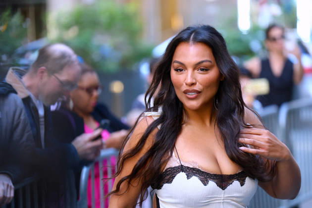 Paloma Elsesser At The Today Show Model Paloma Elsesser is arriving at the TV Show Today Show at NBC Studios in New York, NY on October 13, 2026. Photo by Dylan Travis ABACAPRESS.COM New York NY  Copyright: xDylanxTravis ABACAx