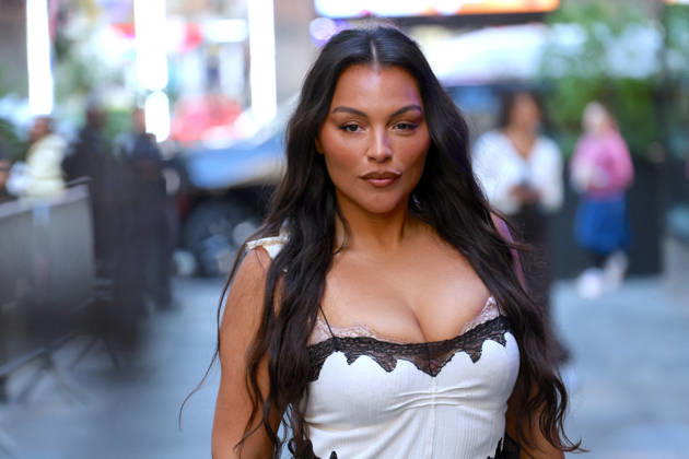 Paloma Elsesser At The Today Show Model Paloma Elsesser is arriving at the TV Show Today Show at NBC Studios in New York, NY on October 13, 2026. Photo by Dylan Travis ABACAPRESS.COM New York NY  Copyright: xDylanxTravis ABACAx