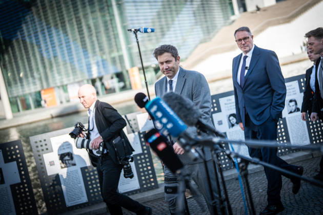 Lars Klingbeil, SPD Party Chairman and Federal Minister of Finance, and Alexander Schweitzer, Federal Minister of Labor-designate, at Friedrich-Ebert-Platz in front of the Bundestag building; introduction of the new Federal Minister of Labor on the day of his swearing-in by the SPD Party Chairman, Berlin, Germany, Friedrich-Ebert-Platz