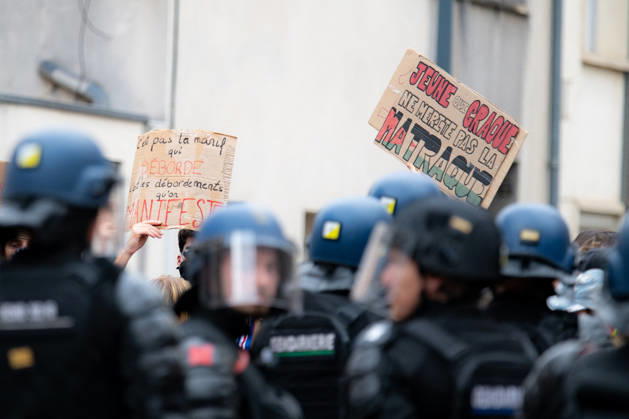 Student Protesters Clash With CRS In Toulouse - France Signs are displayed during a French student protest in Toulouse, France on October 13, 2026. Photo by Nathan Barange ABACAPRESS.COM Toulouse HAUTE-GARONNE France  Copyright: xBarangexNathan ABACAx