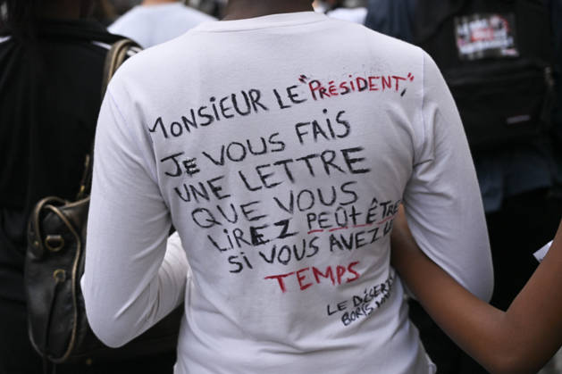 The two protests by high school students and labor unions converge at Place Vauban in Paris on October 13, 2026. - 13 10 2026 - France Ile-de-France (region) Paris - JulienxMattiax xLexPictorium LePictorium_0343326